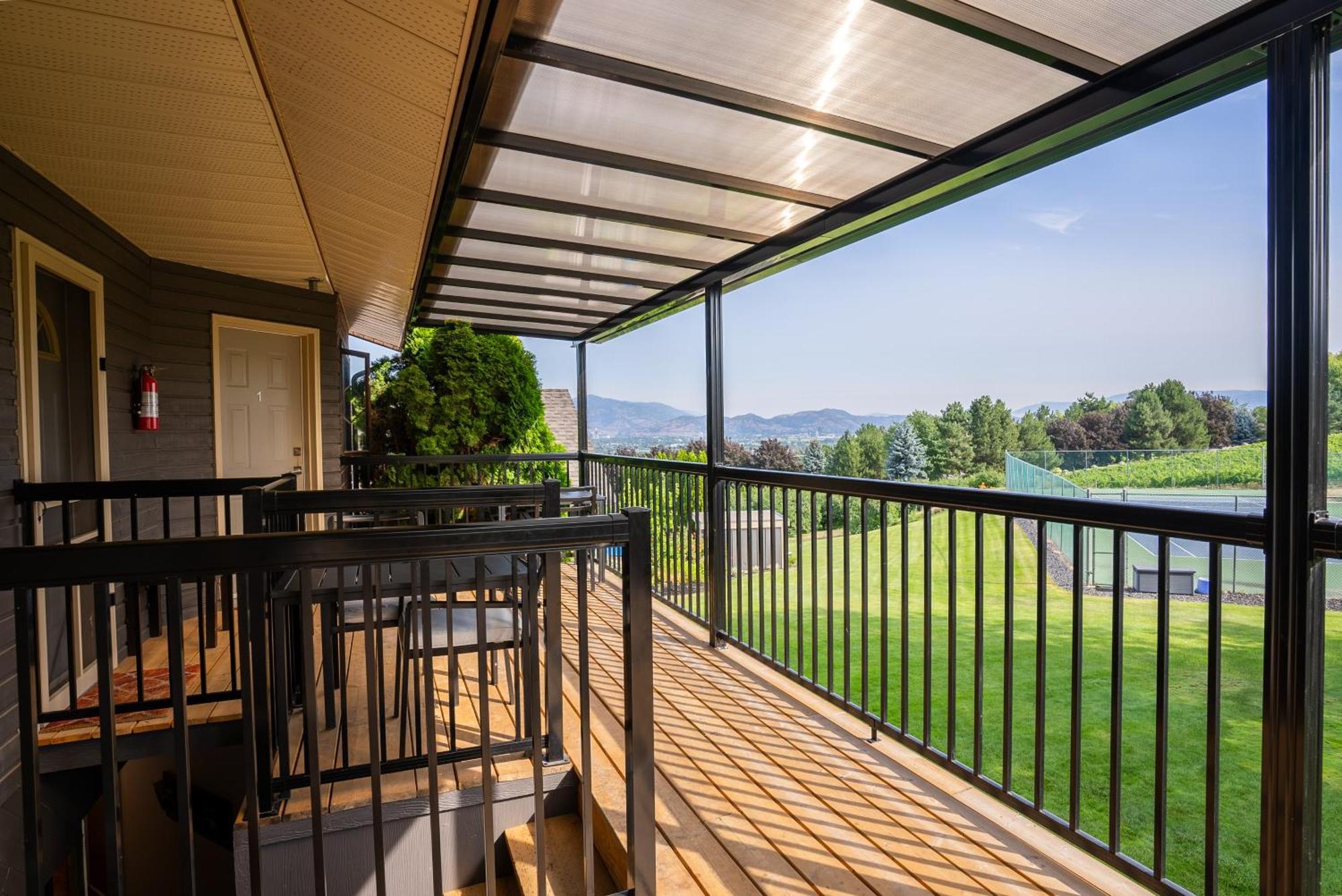 Villa Crawford View Kelowna Exterior foto